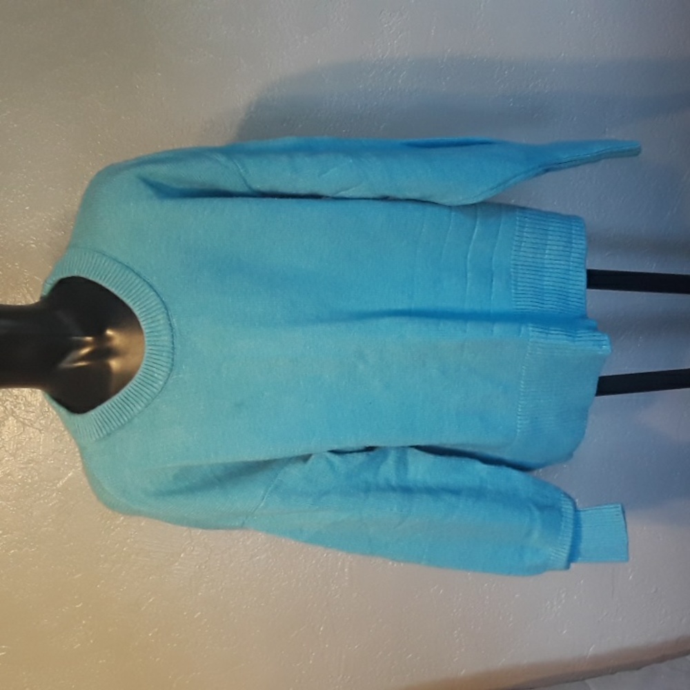 Philosophy extra large viscose and poly sweater new